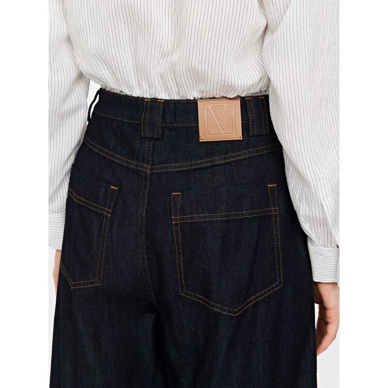 Veronika Maine Tencel Denim Wide Cropped Pant image number 2